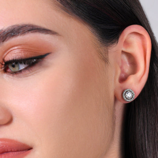 PENDIENTES DE MUJER DE ACERO CON CIRCONITA BLANCA