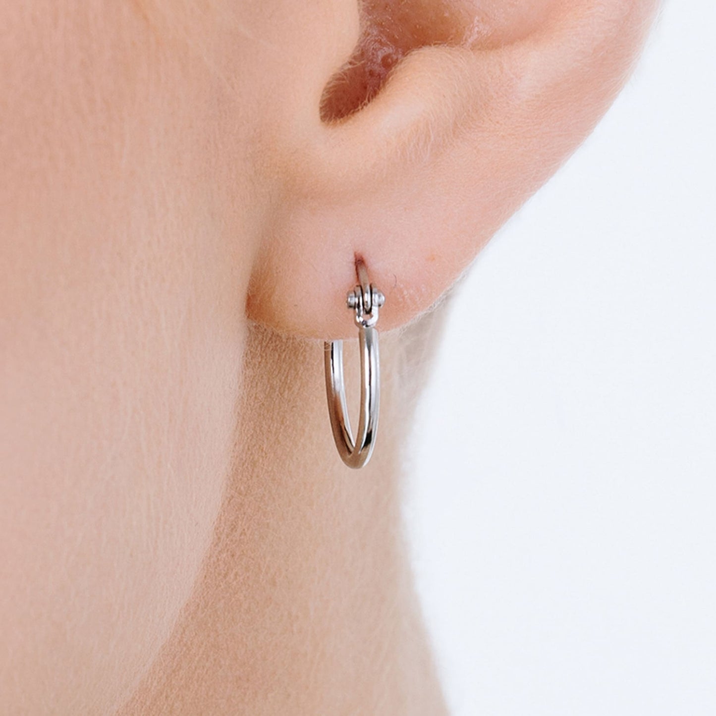 PENDIENTES DE ARO DE ACERO DE 13 MM DE DIÁMETRO PARA MUJER