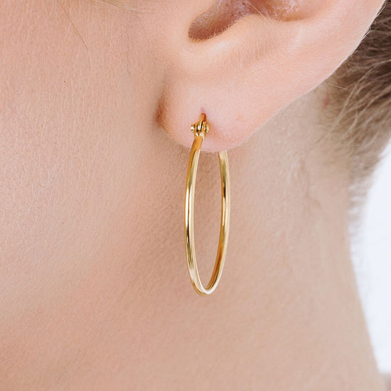 PENDIENTES DE ARO DE ACERO DE 25 MM DE DIÁMETRO PARA MUJER