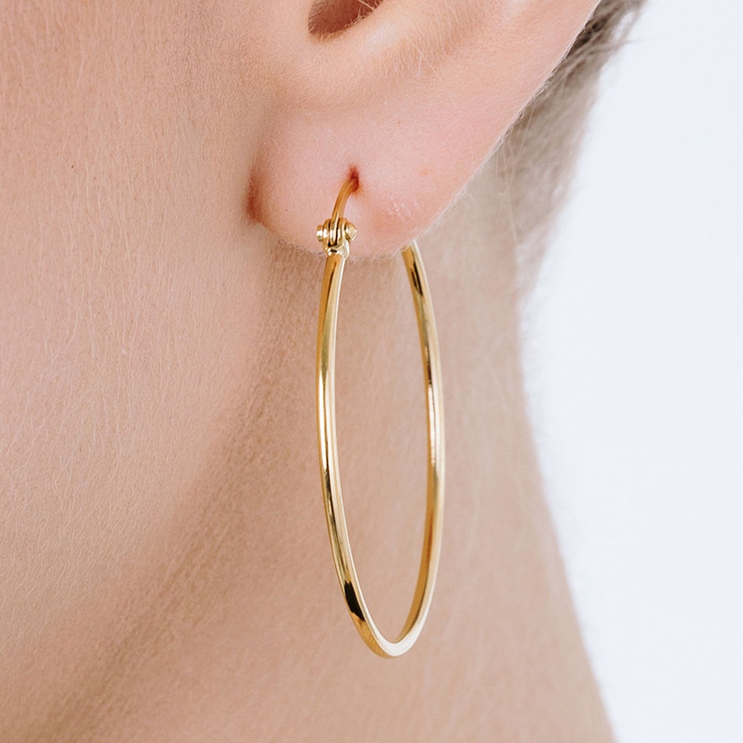PENDIENTES DE ARO DE ACERO CHAPADO EN ORO DE 35 MM DE DIÁMETRO PARA MUJER
